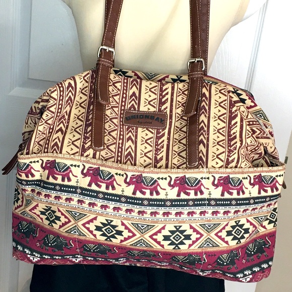 UNIONBAY Expandable Weekender/Overnight Tote Bag - Picture 2 of 6